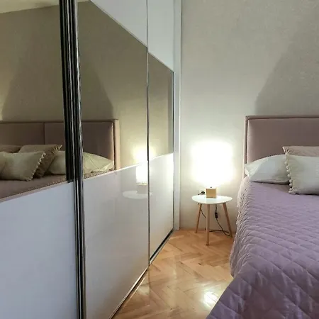 Luxury Aurora - Cod 0409 Apartman